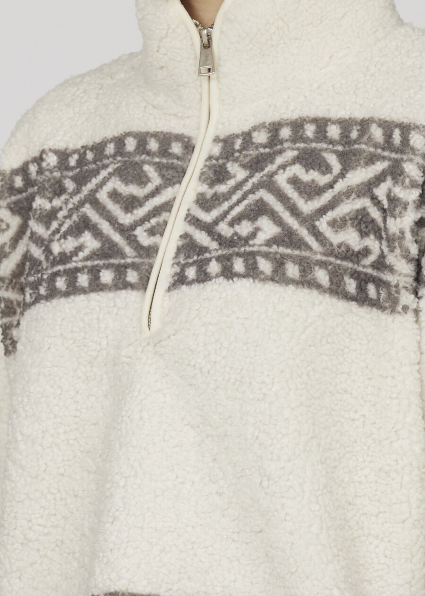 SISTERS POINT Hosa teddy sweater