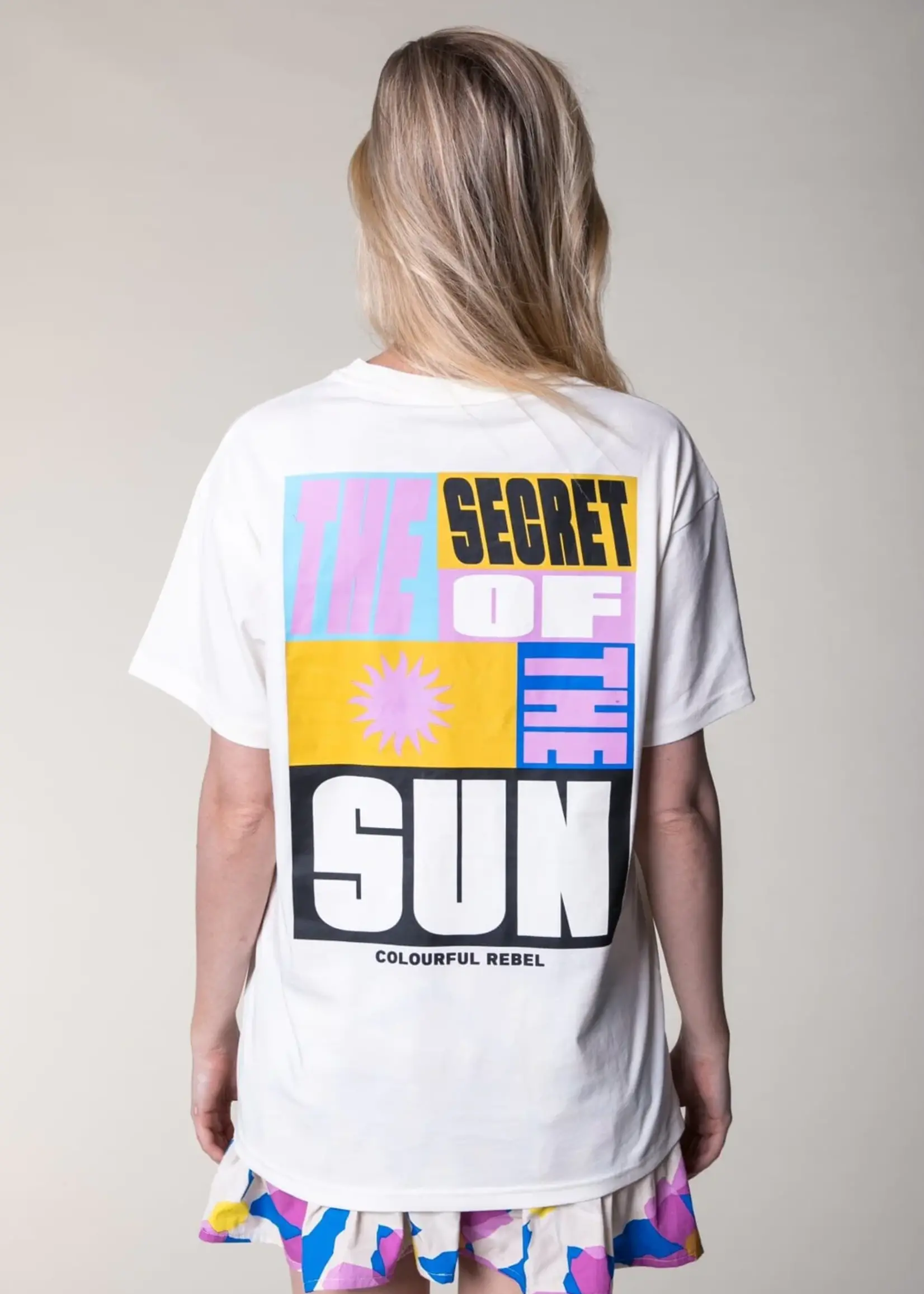 Colourful Rebel Sunset sun loose fit tee | white