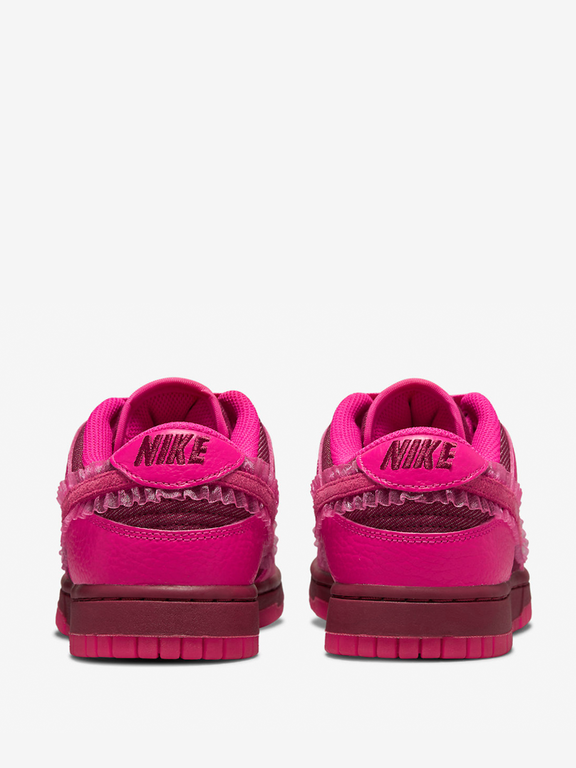 Nike Dunk Low "Valentine's Day" WMNS