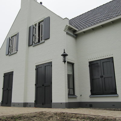 Welke stijl luikbeslag past het best bij mijn woning?