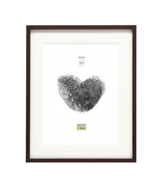 De Knudt Frames Bruine fotokader met passe-partout in gebroken wit 50,0 x70,0 cm;40,0 x60,0 cm;