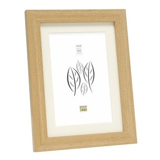 De Knudt Frames Fotokader in eikkleur met passe-partout in gebroken wit 13,0 x18,0 cm;10,0 x15,0 cm;