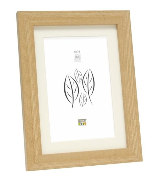 De Knudt Frames Fotokader in eikkleur met passe-partout in gebroken wit 15,0 x20,0 cm;10,0 x15,0 cm;