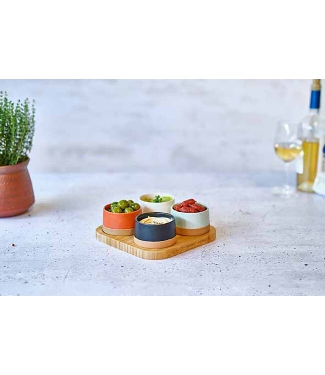 Cosy & Trendy Aperoset 5-Delig - Serveerplank 22x22cm + 4 kommetjes dia.9,5X5,5cm
