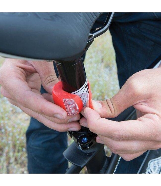 Benson Fietsverlichtingset rood/wit siliconen