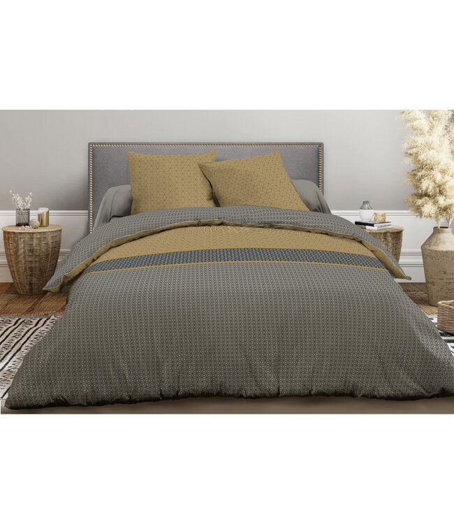 Dekbedovertrek Minerva Flanel 2-Persoons 240x220 cm + 2 Kussenslopen 63x63 cm | Zacht & Warm