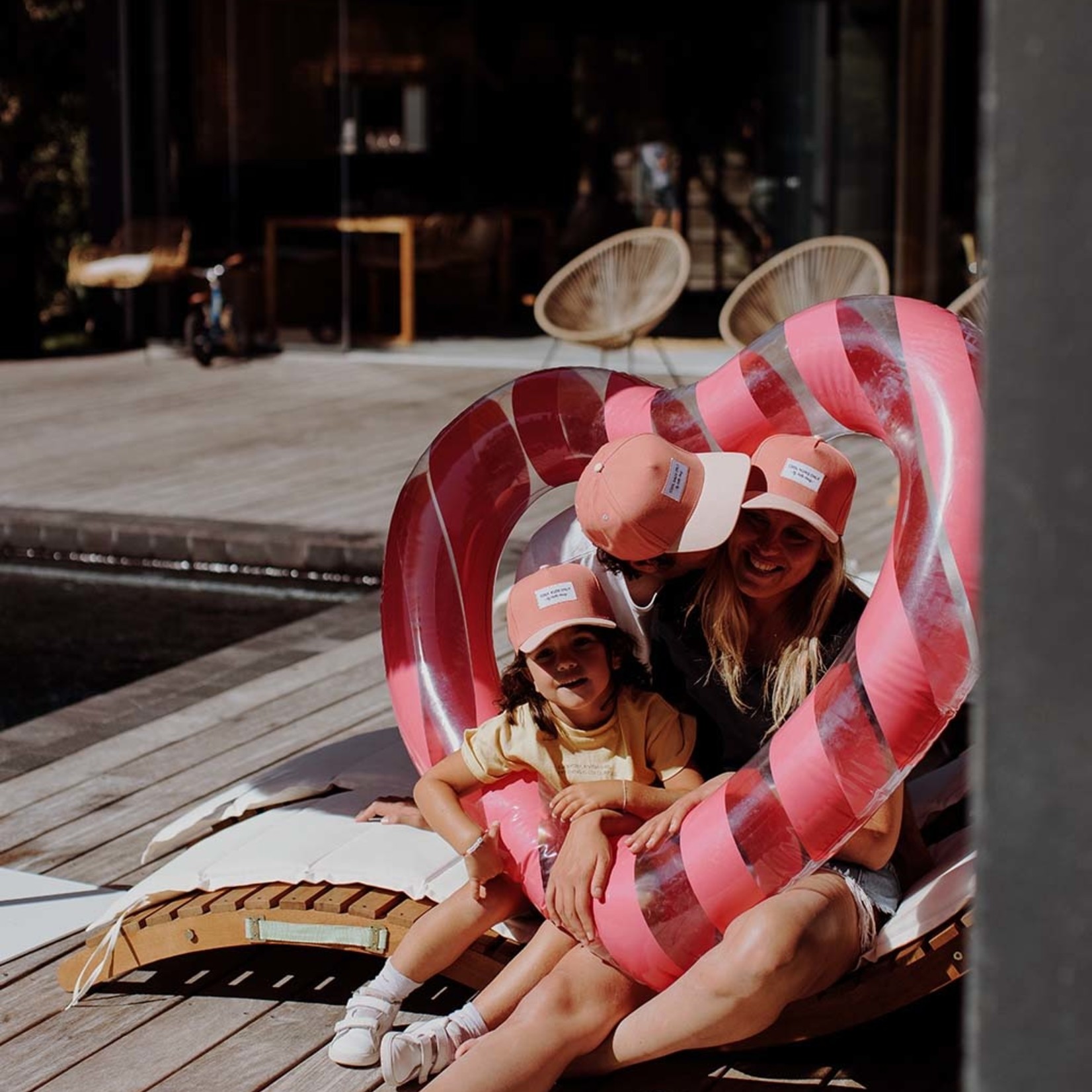 HELLO HOSSY - Casquette - Mini Framboise - Adultes