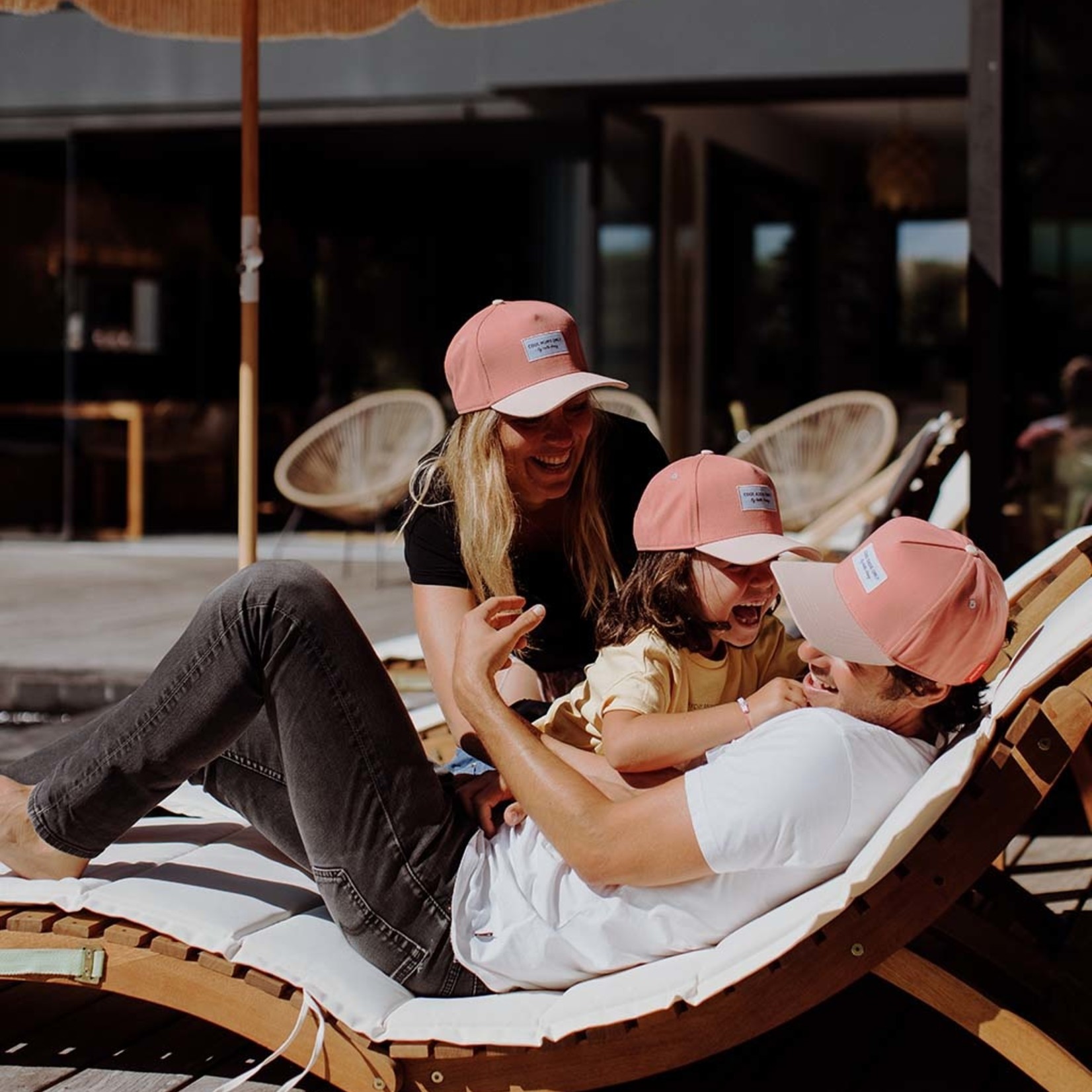 HELLO HOSSY - Casquette - Mini Framboise - Adultes