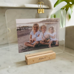 One Of A Kind LASERCUT - Porte photo plexi personnalisé