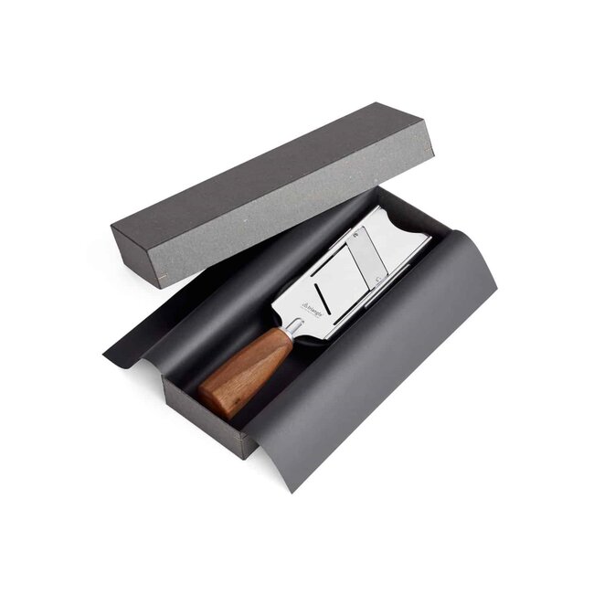 Triangle Duurzame Truffelschaaf – 24,5 cm – RVS met Pruimenhouten Heft