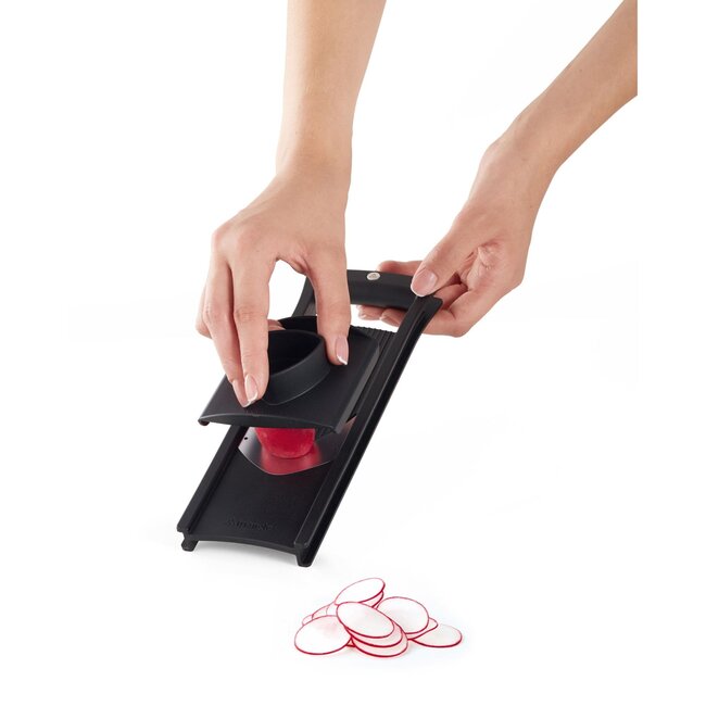 Triangle Mandoline voor Perfecte Plakjes – 2 mm Snijdikte – Veilig en Duurzaam