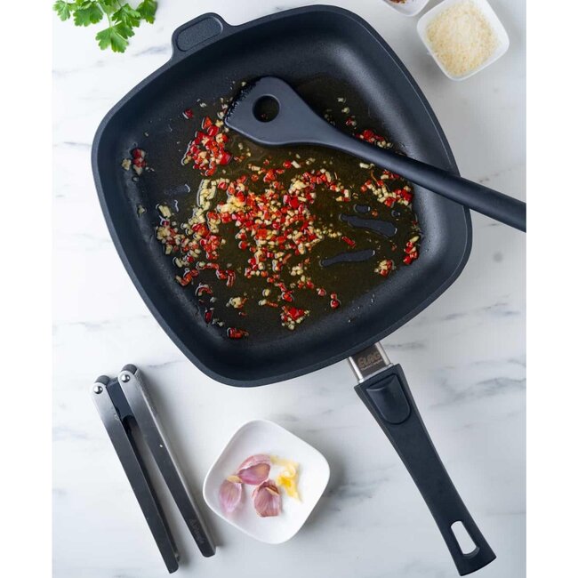 Triangle Nylon Roerlepel – Hittebestendig tot 270°C – Veilig voor Antiaanbak – Ergonomisch Ontwerp