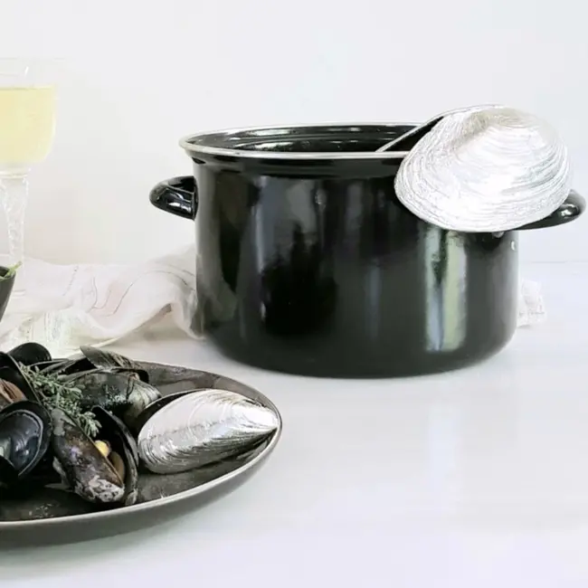 Anovi Mosselschep Geïnspireerd door Zoetwatermossel – 13 cm – Zilvertin met Veermechanisme