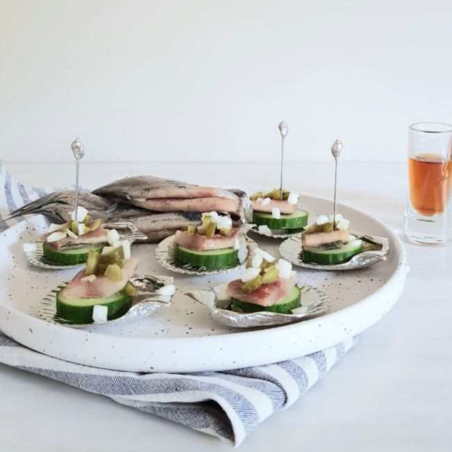 Anovi Tapasprikkers met Schelpmotief – 4 Stuks – Ambachtelijk Zilvertin