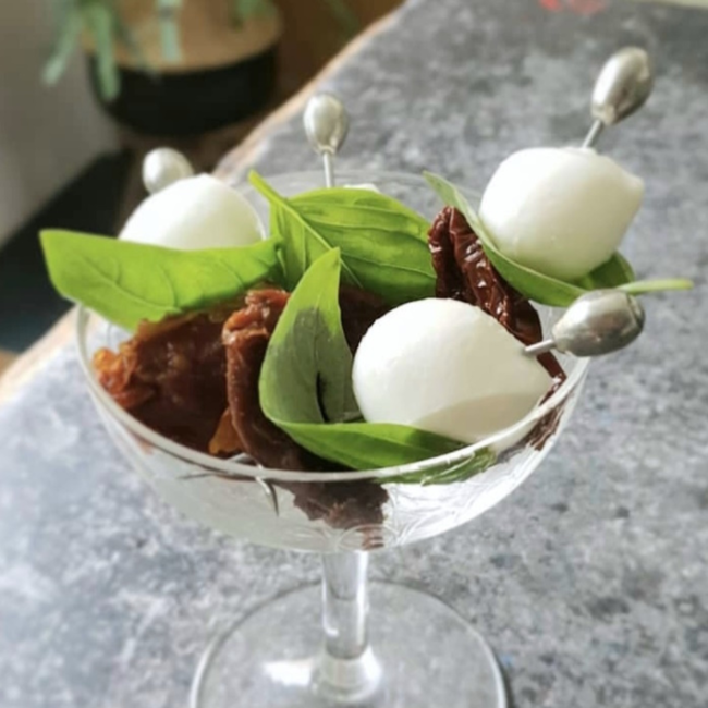 Anovi Tapasprikkers met Olijfmotief – Ambachtelijk Zilvertin – 4 Stuks