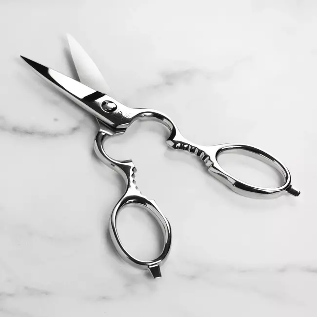 Yaxell Keukenschaar – Hoogwaardig Japans Roestvrij Staal met Uitneembare Bladen. Sterk, Hygiënisch en Gemakkelijk te Reinigen