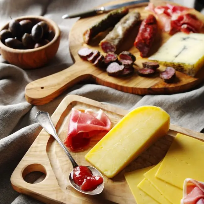 HENDI Olijfhouten kom – antibacterieel – duurzaam – ⌀155x(H)75mm