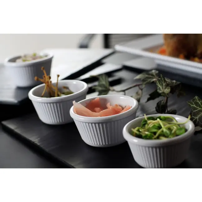 HENDI Ramekin 80 ml van geribbeld wit melamine bij buffet serveren