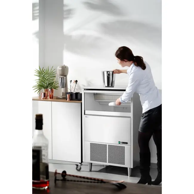Arktic IJsblokjesmachine – roestvast staal – 90 kg/dag – 42 kg opslag – luchtgekoeld – 220V/900W