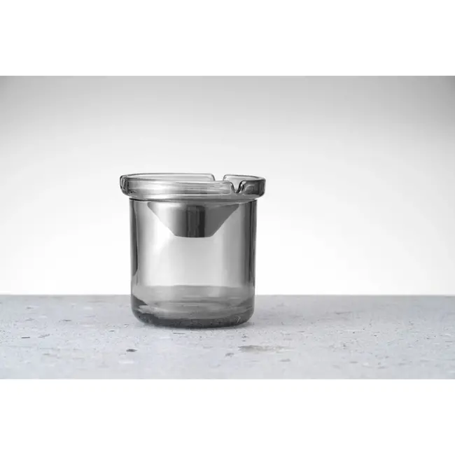 HENDI Asbak met trechter – hittebestendig glas – roestvrij staal – winddicht – 98x99 mm