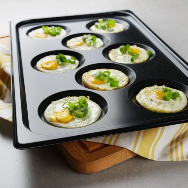 HENDI Bakplaat voor eieren – anti-aanbak – 8 vormen – GN 1/1 – zwart – 530x325x26 mm