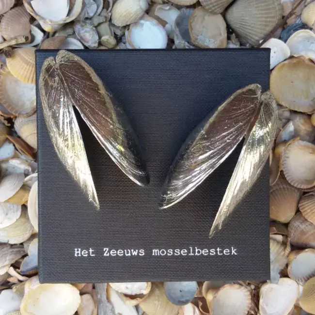 Anovi Mosselbestek Set – Authentiek Design – Handgemaakt – Inclusief 3,5L Mosselpan – Luxe Geschenkverpakking