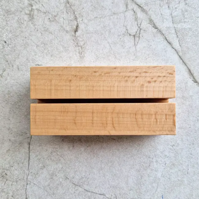 HOCHO Beukenhouten Menustandaard met Acryl Pocket A6 – Perfect voor Horeca