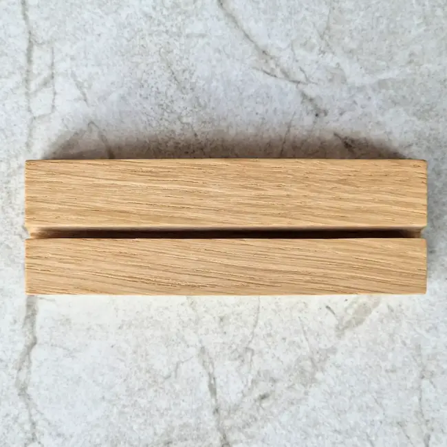 HOCHO Eikenhouten Kaartenhouder 100x30x20 mm – Robuust en Stijlvol