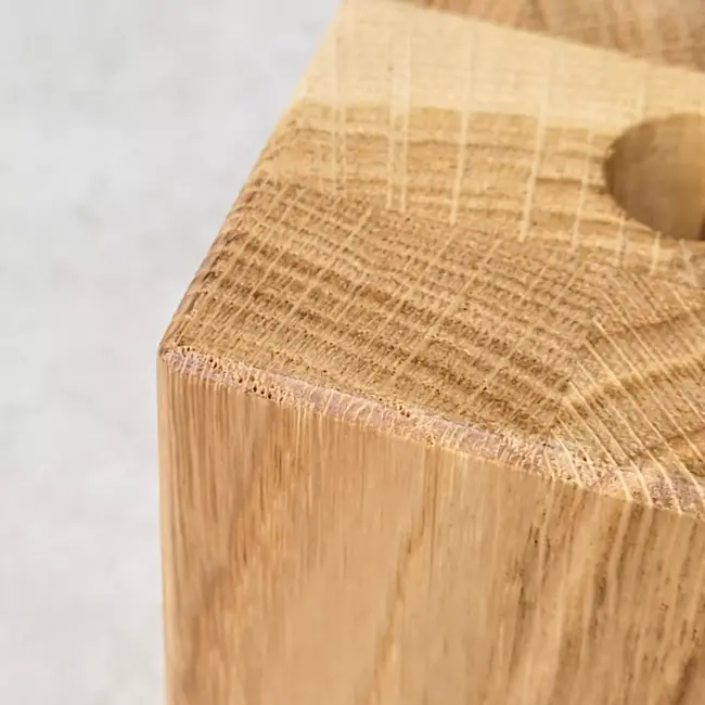 HOCHO Eikenhouten Vaas 55x55x70 mm – Met Glazen Buisje voor Bloemen