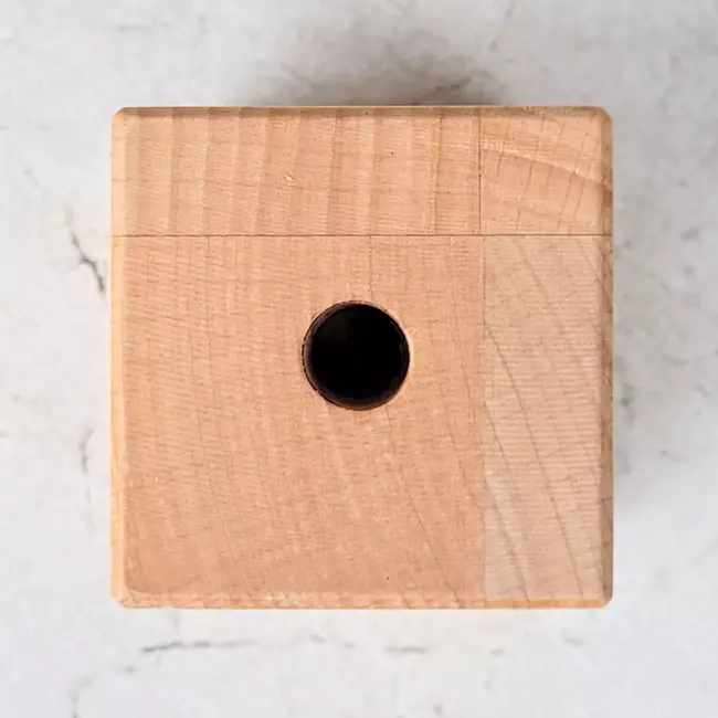 HOCHO Beukenhouten Vaas 55x55x70 mm – Met Glazen Buisje voor Bloemen