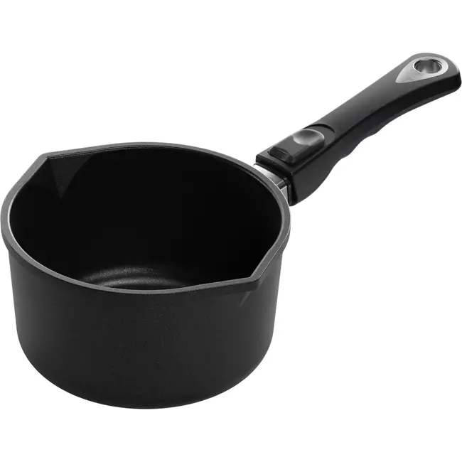 AMT Gastroguss Melk- en sauspan – Ø 18 cm – 2 liter – Twee schenktuiten – Inductiegeschikt