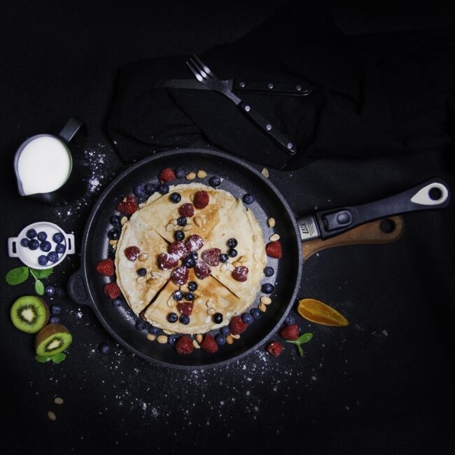 AMT Gastroguss Aluminium koekenpan 28 cm – Lotan® anti-aanbaklaag – Verwijderbare handgreep – Niet voor inductie