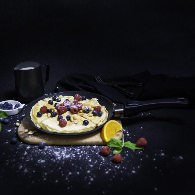 AMT Gastroguss Crepespan 28 cm – Geschikt voor alle warmtebronnen – Inductievriendelijk – Non-stick oppervlak