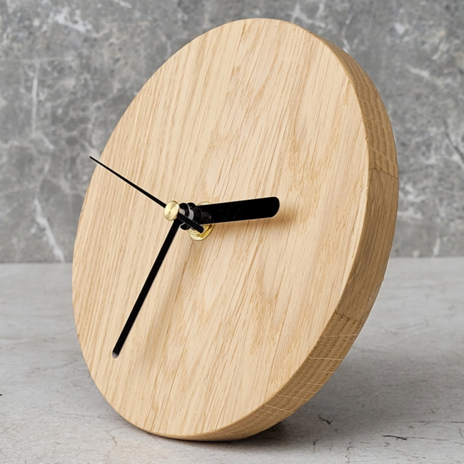 HOCHO Massief Eikenhouten Staande Klok – Ø150x15 mm – Minimalistisch Design