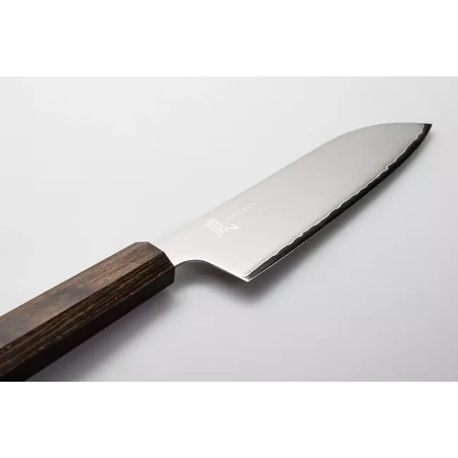 Yaxell Hana Santokumes 16,5 cm – 3 Lagen Damaststaal – Movax Staal – Pakka Wood Heft