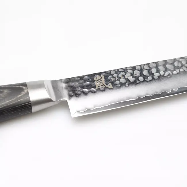 Yaxell Taishi Sashimi Fileermes 23 cm – VG-10 Staal – Hardheid 61 HRC – Tsuchime Afwerking – Gehamerd Lemmet – Zwart Pakka Beukenhout Handvat