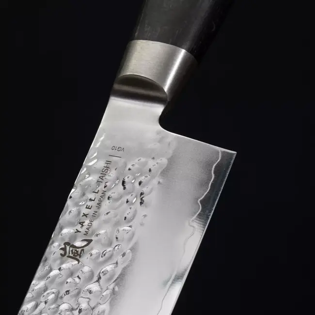 Yaxell Taishi Nakiri 16,5 cm – VG-10 Staal – Hardheid 61 HRC – Tsuchime Afwerking – Gehamerd Lemmet – Zwart Pakka Beukenhout Handvat