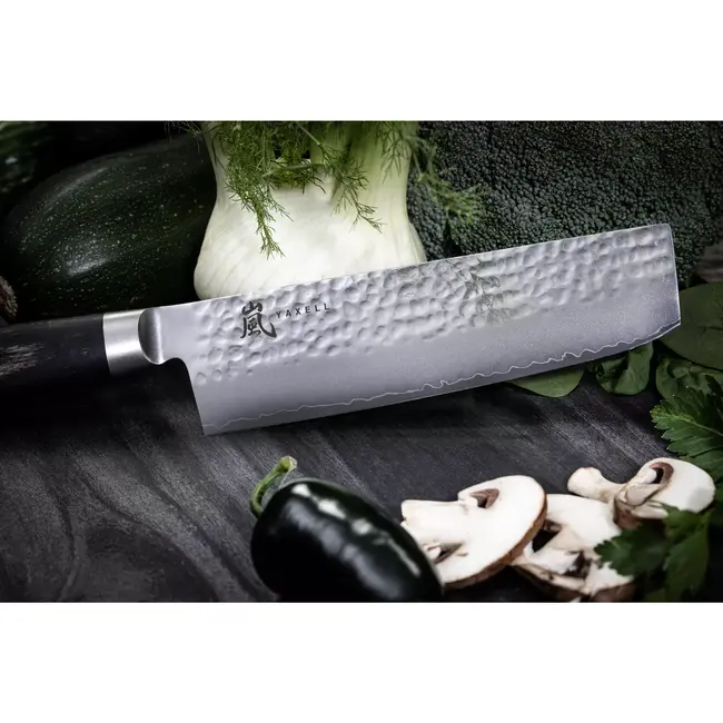 Yaxell Taishi Nakiri 16,5 cm – VG-10 Staal – Hardheid 61 HRC – Tsuchime Afwerking – Gehamerd Lemmet – Zwart Pakka Beukenhout Handvat