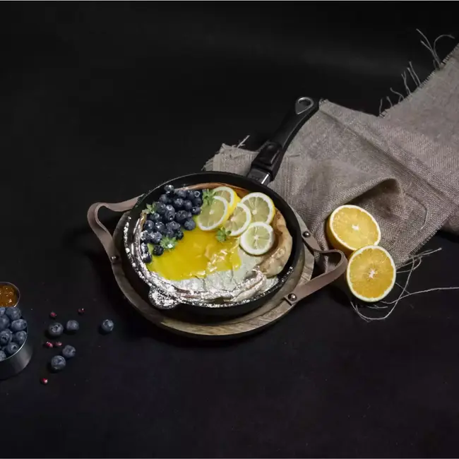 AMT Gastroguss Inductiegeschikte koekenpan – Ø 24 cm – Lotan® antiaanbaklaag – Gietaluminium – 5 cm hoog