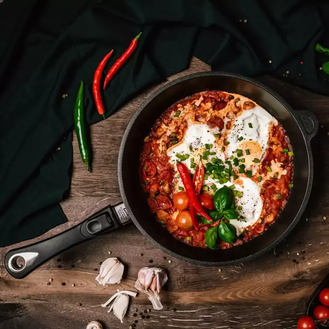 AMT Gastroguss Frying pan 26 cm – Inductiegeschikt – Energiebesparend – Milieuvriendelijk – Non-stick oppervlak