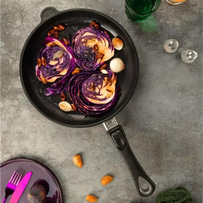 AMT Gastroguss Frying pan 26 cm – Inductiegeschikt – Energiebesparend – Milieuvriendelijk – Non-stick oppervlak