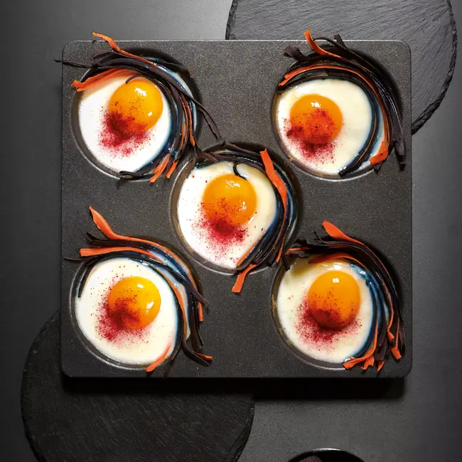 AMT Gastroguss 5-vaks bakplaat – Handgegoten aluminium – Lotan antiaanbaklaag – 28x29 cm – Ovenbestendig tot 240°C