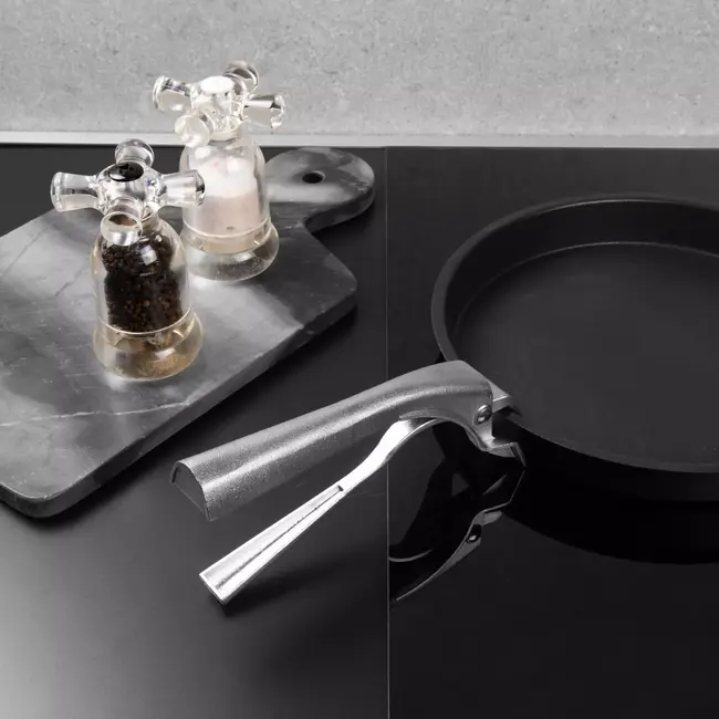 AMT Gastroguss Grijper voor ronde en vierkante snackpannen – hittebestendig – 20 cm lang