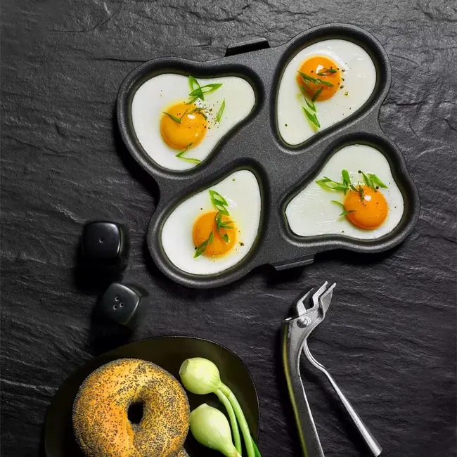 AMT Gastroguss 4-vaks bakvorm – Handgegoten aluminium – Lotan antiaanbaklaag – 27x23 cm – Ovenbestendig