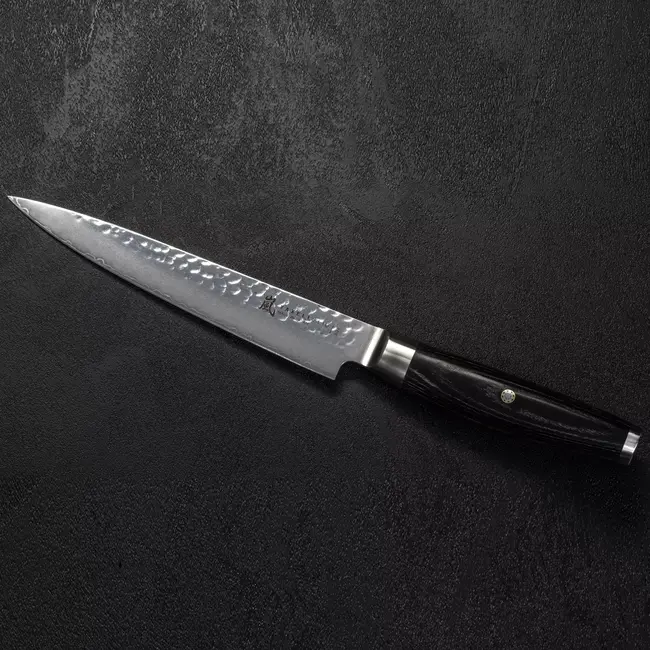 Yaxell Ketu Vleesmes 18 cm – SG2 Stalen Kern – Tsuchime Finish – Pakkahout Handvat