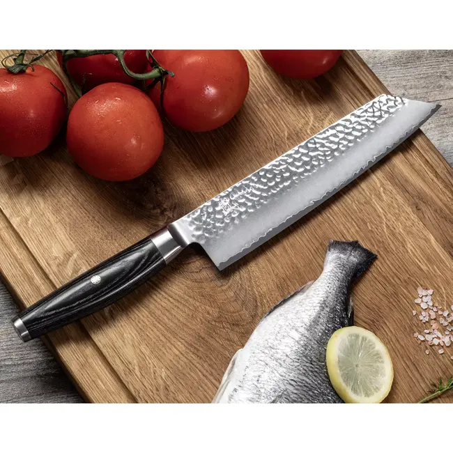 Yaxell Ketu Kiritsuke 20 cm – SG2 Stalen Kern – Tsuchime Finish – Pakkahout Handvat