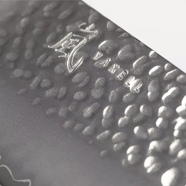 Yaxell Ketu Koksmes 24 cm – SG2 Stalen Kern – Tsuchime Finish – Pakkahout Handvat