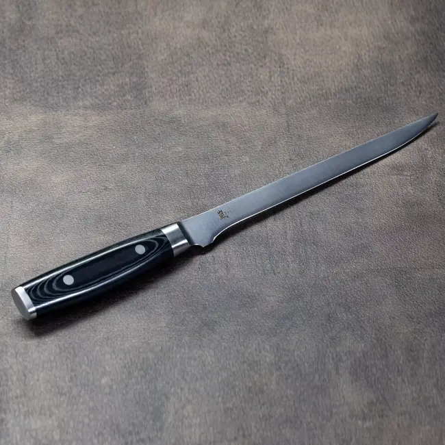 Yaxell Ran Fileermes 23 cm – Flexibel – VG10 Staal – 61 HRC – Canvas-Micarta Heft