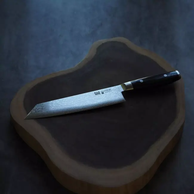 Yaxell Ran Kiritsuke 20 cm – 69 Lagen Damaststaal – VG10 Staal – 61 HRC – Canvas-Micarta Heft