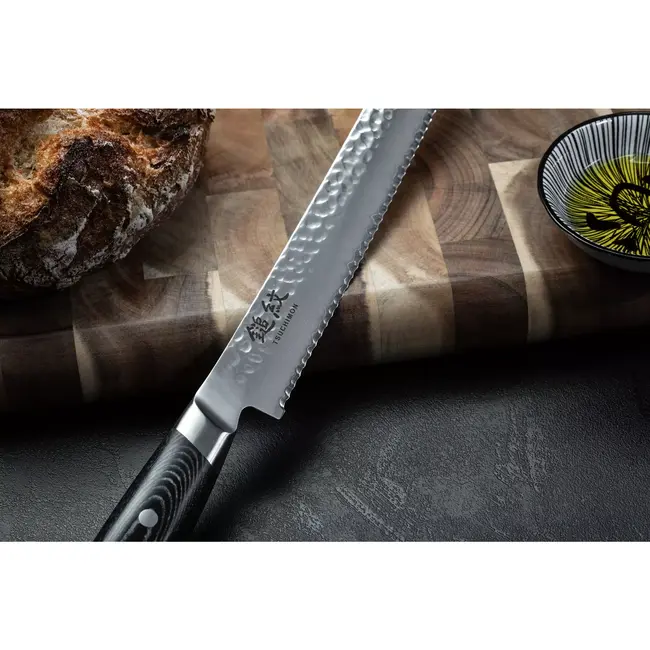 Yaxell Tsuchimon Broodmes 23 cm – VG10 Staal – Gehamerd Lemmet – Micarta Heft